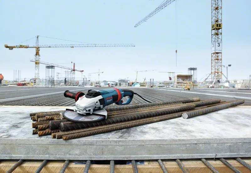 Bosch GWS 24-230 LVI Haakse Slijper In Koffer - 2400W - 230mm - 0601893H02 2 Bosch GWS 24-230 LVI Haakse Slijper In Koffer - 2400W - 230mm - 0601893H02 - Afbeelding 2