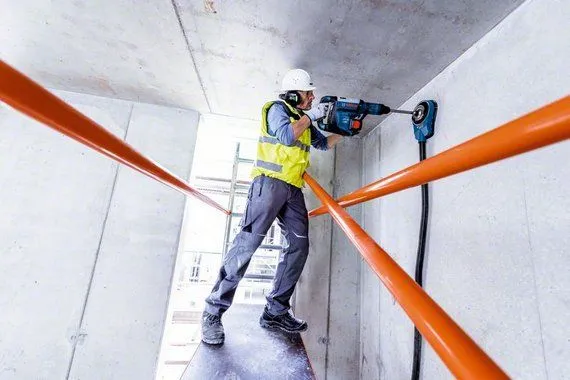 Bosch GBH 18V-45 C 18V Li-Ion Accu BiTurbo SDS-Max Combihamer Body In Koffer - 12,5 J - Koolborstelloos - 0611913000 4 Bosch GBH 18V-45 C 18V Li-Ion Accu BiTurbo SDS-Max Combihamer Body In Koffer - 12,5 J - Koolborstelloos - 0611913000 - Afbeelding 4